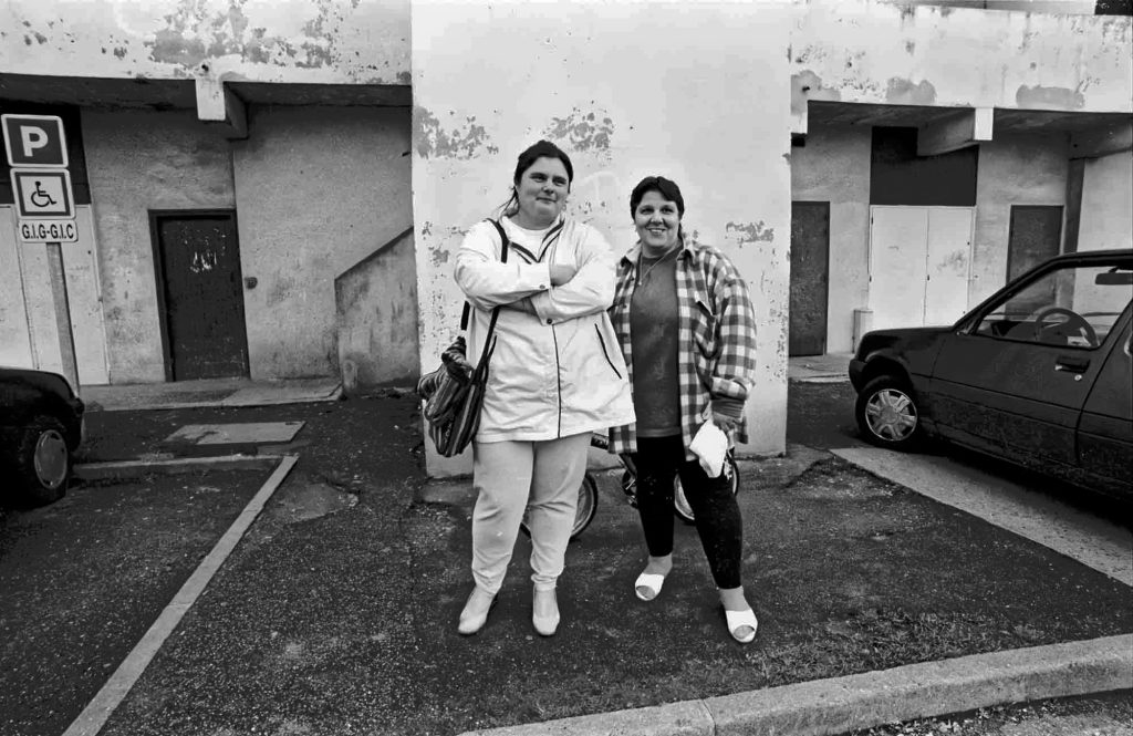 La Cité Pierre Montillet, située dans le quartier Sud du Blanc-Mesnil, a été construite par l'architecte d'origine grecque Georges Candilis1 en 1956-57 pour le compte du bailleur Emmaüs Habitat. Entre 1999 et 2012, la cité a fait l'objet d'une rénovation urbaine intense avec des démolitions-reconstructions, et tous les bâtiments ayant été construits à l'origine ont été rasés un par un. 
Depuis 2011, de nouveaux bâtiments, plus contemporains et plus bas, ont fait leur apparition à l'emplacement des anciens bâtiments datant des années 1950.