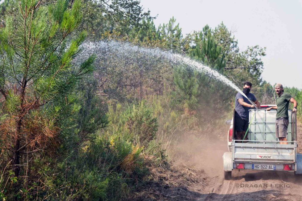 France – Le Porge. 29 July 2026. In the wake of the violent fires, Le Porge has suffered the bulk of the damage to homes caused by a massive blaze. Residents are helping to extinguish underground fire pockets and carrying out preventative watering.///France-Le Porge. Le 29/07/2026. Suite aux violents incendies, Le Porge concentre l'essentiel des destructions de logements causees par un megafeu. Des residents s'impliquent dans la suppression des foyers d'incendie souterrains ou dans la mise en oeuvre d'arrosages preventifs.