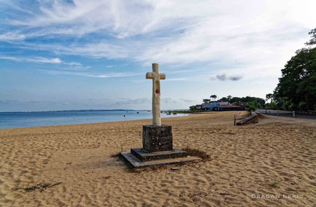 France. Lege-Cap-Ferret. 30 July 2026. Following the severe wildfires in the Gironde region that started in Saumos in July 2026, many campsites on the Lege-Cap-Ferret peninsula had to be evacuated.///France. Lege-Cap-Ferret. Le 30/07/2026. Suite aux violents incendies en Gironde partis de Saumos en juillet 2026, de nombreux campings de la presqu'ile de Lege-Cap-Ferret ont du etre evacues.